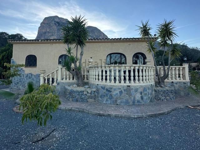 Chalet, Polop