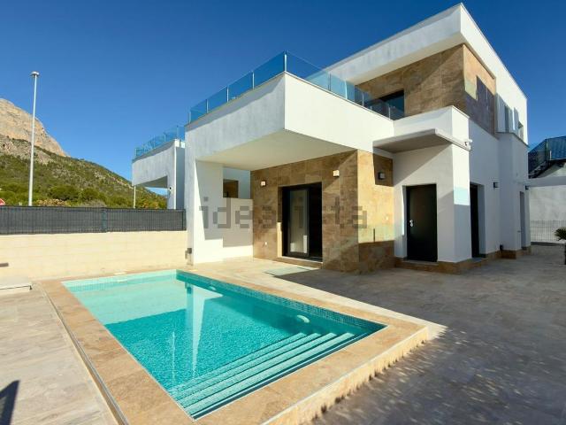 Chalet, Polop