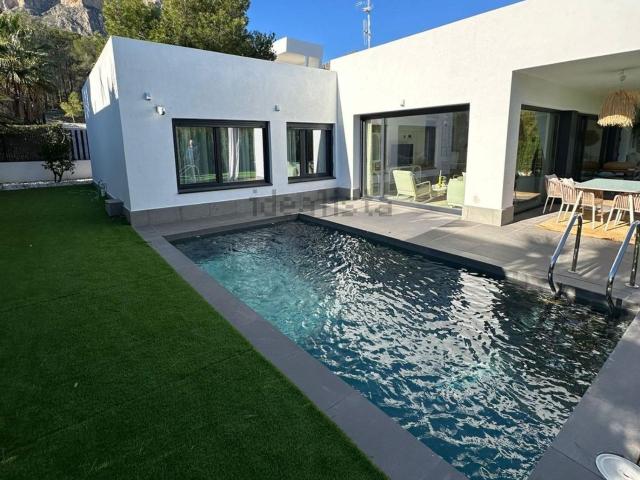 Chalet, Polop