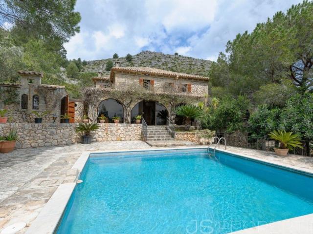 Chalet, Pollença