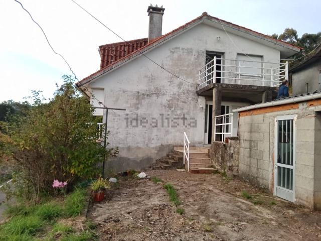 Chalet, Ponte Caldelas