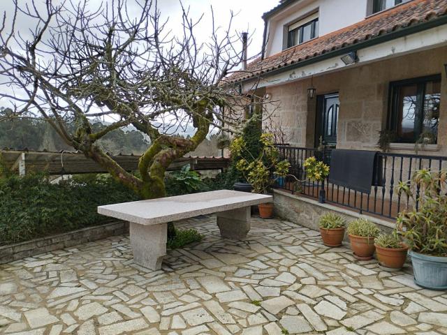 Chalet, Ponte Caldelas