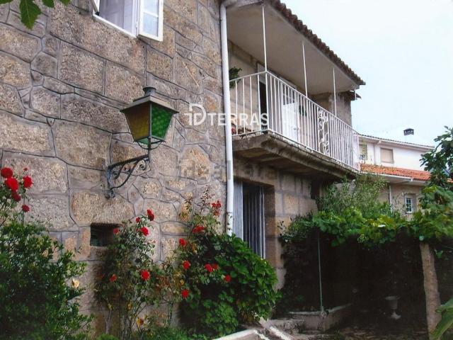 Chalet, Ponte Caldelas