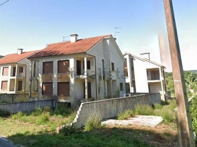 Chalet, Ponteareas