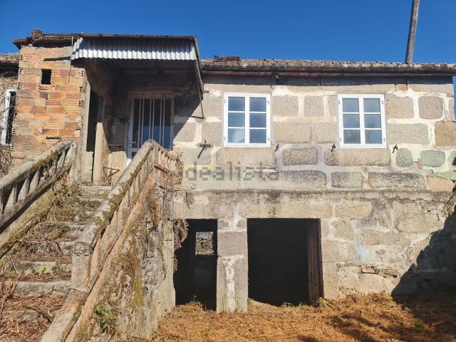 Chalet, Ponteareas