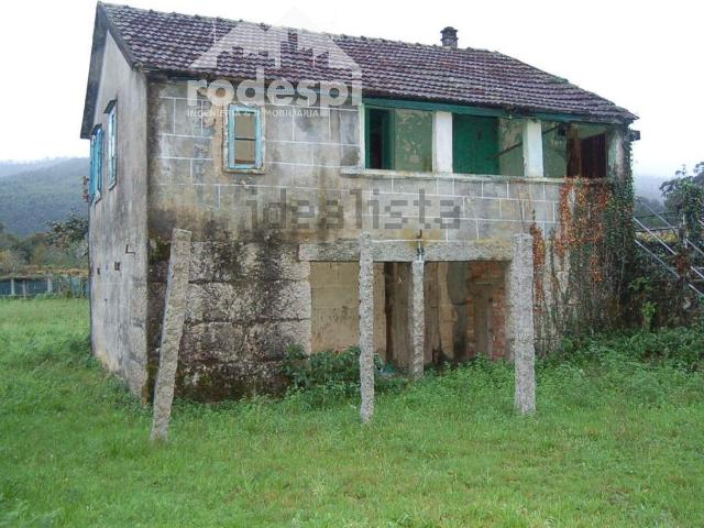 Chalet, Ponteareas