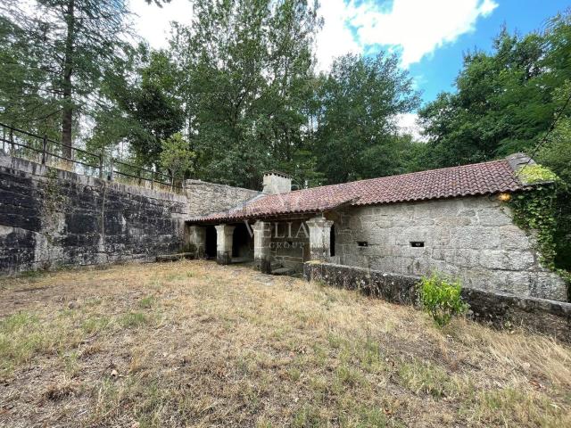 Chalet, Ponteareas