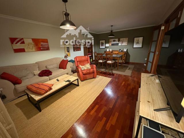Chalet, Ponteareas