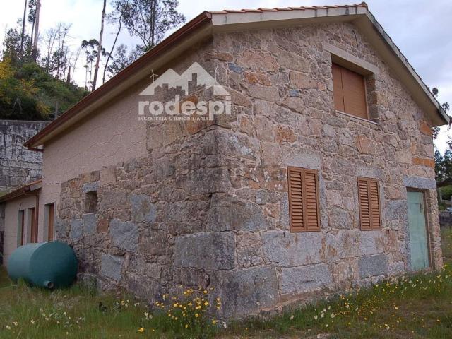 Chalet, Ponteareas