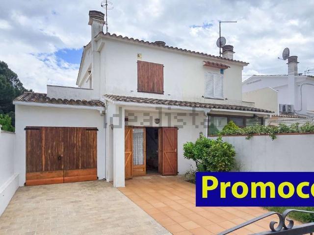 Chalet, Port Les Planasses, L&apos Escala