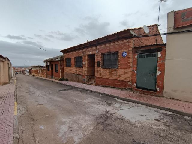 Chalet, Porzuna