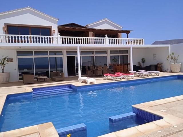 Chalet, Pajara
