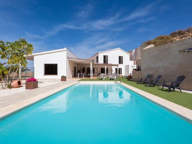Chalet, Pajara