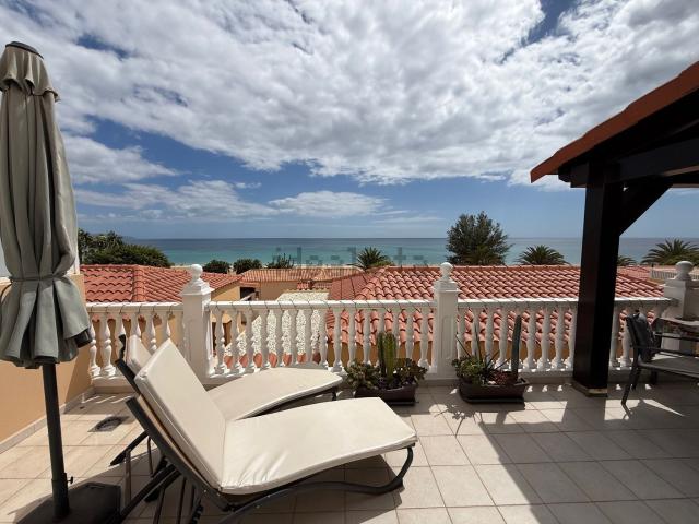 Chalet, Pajara