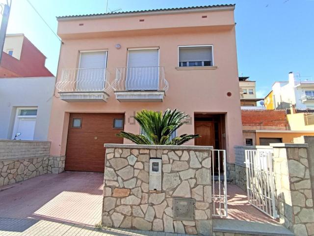Chalet, Palamós