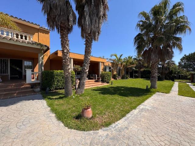 Chalet, Palamós