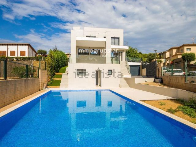 Chalet, Palamós