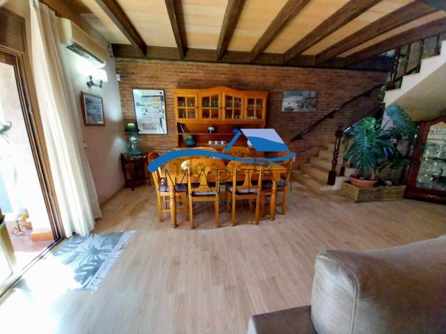 Chalet, Palafolls