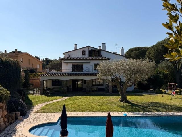 Chalet, Palafrugell