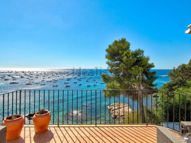 Chalet, Palafrugell