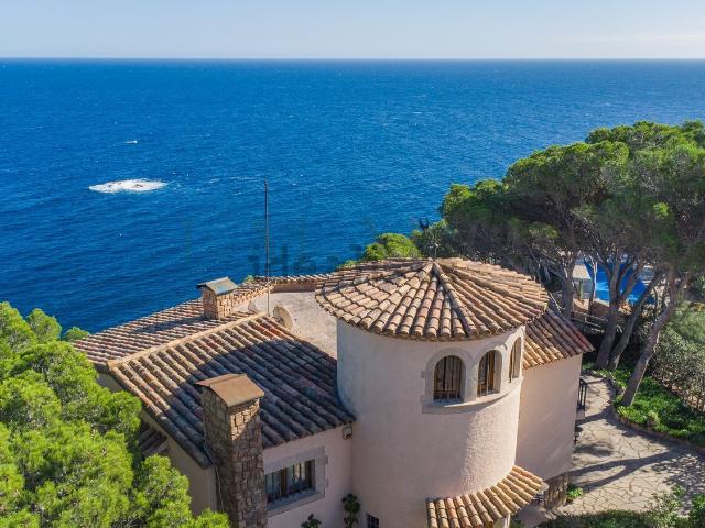 Chalet, Palafrugell
