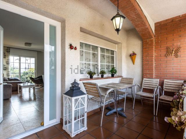 Chalet, Palau Solità i Plegamans