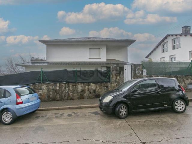 Chalet, Palau Solità i Plegamans