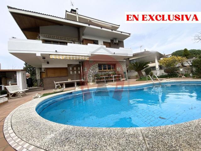 Chalet, Palau Solità i Plegamans