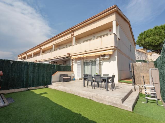 Chalet, Palau Solità i Plegamans