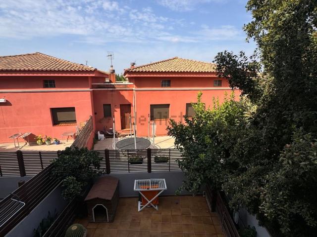 Chalet, Palau Saverdera