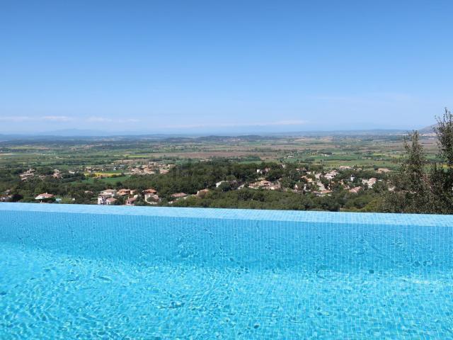 Chalet, Pals