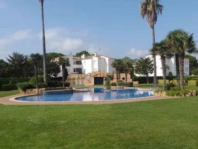 Chalet, Pals