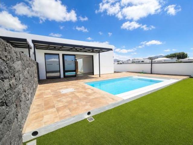 Chalet pareado Venta Yaiza, Playa Blanca