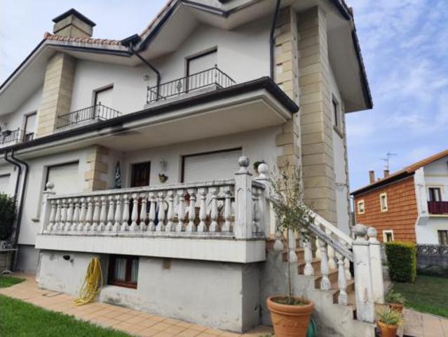 Chalet pareado Venta Arnuero, Arnuero