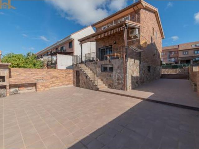 Chalet pareado Venta Navalcarnero, Navalcarnero