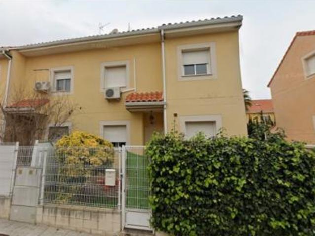 Chalet pareado Venta Olías del Rey, Olías del Rey