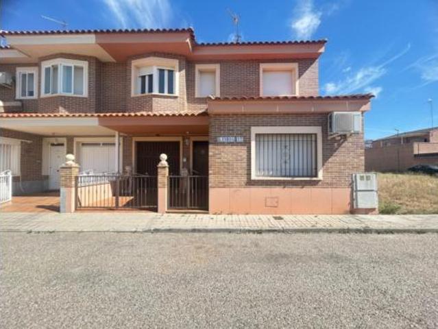 Chalet pareado Venta Sonseca, Sonseca