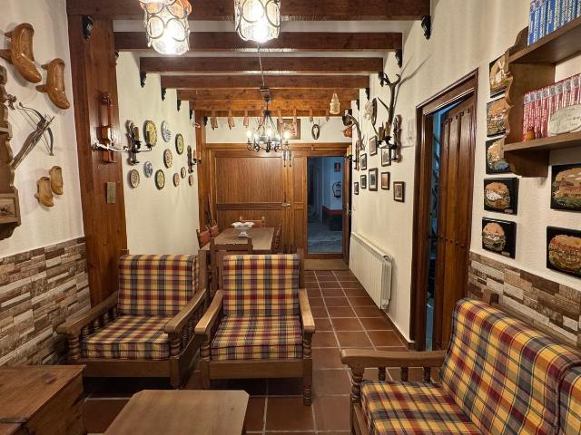 CHALET PAREADO DE 5 DORMITORIOS EN LA ESTACIÓN INVERNAL DE ALTO CAMPOO