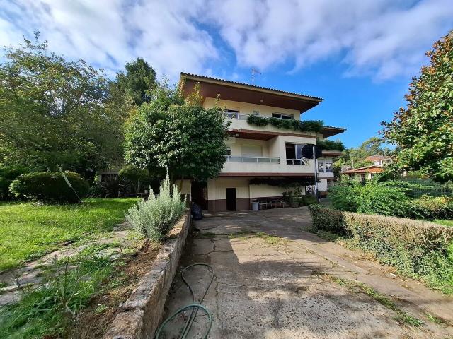 Chalet pareado en venta, Vigo, Pontevedra