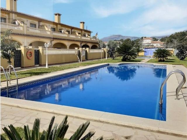Chalet pareado en venta en Miami Platja