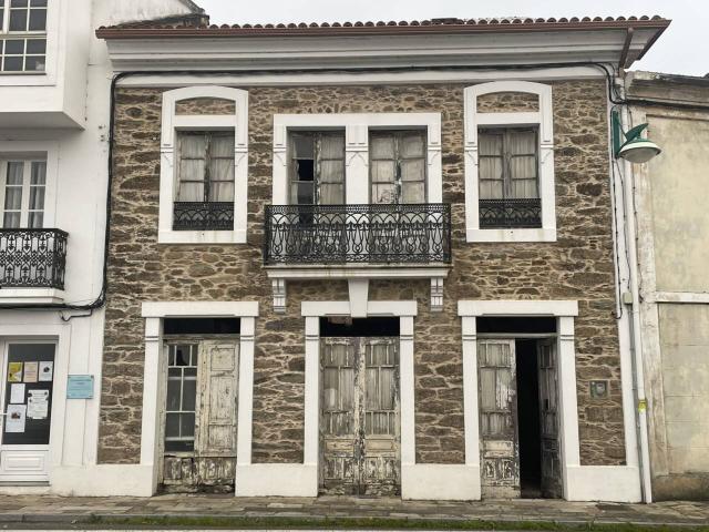 Chalet pareado en venta en Ortigueira