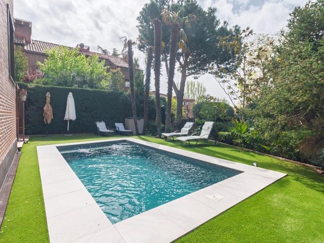 Chalet pareado en venta, Madrid, Madrid