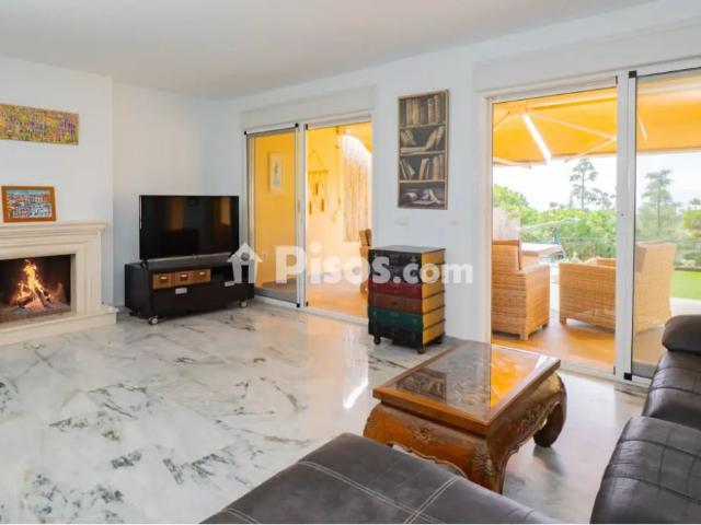 Chalet pareado en alquiler en Avenida del Golf