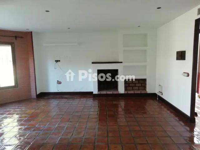 Chalet pareado en alquiler en Calle de Segovia, cerca de Calle de Venecia