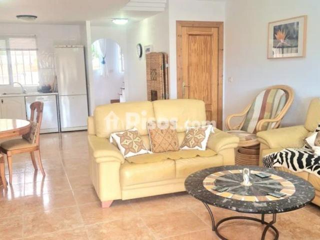 Chalet pareado en alquiler en Calle Galicia, 36