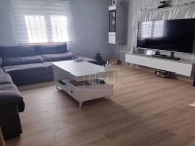 CHALET PAREADO EN CALLE VALENCIA, UGENA