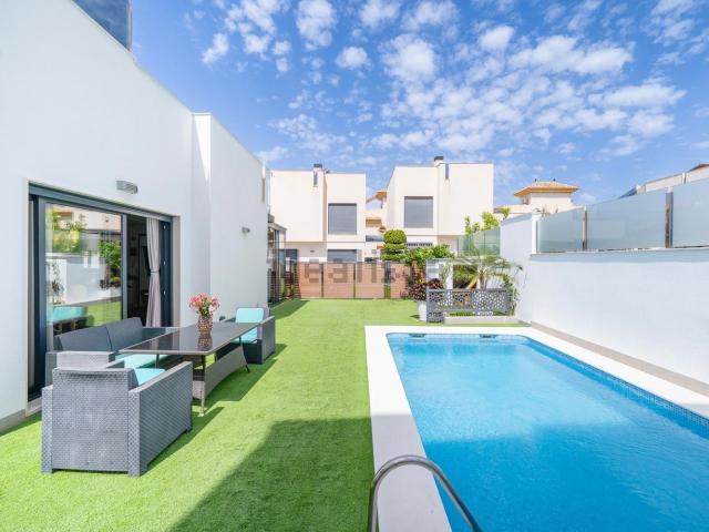 Chalet, Parque Acuático Sector 25, Torrevieja