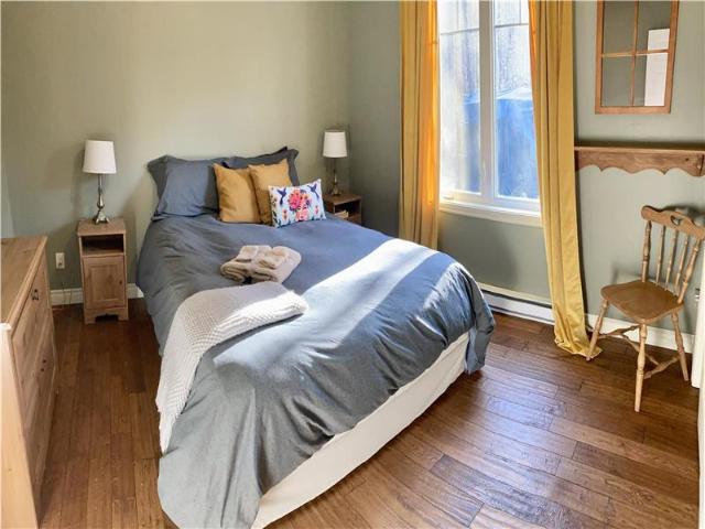 Chalet à petite rivière saint François avec vue exceptionnelle sur le fleuve saint laurent