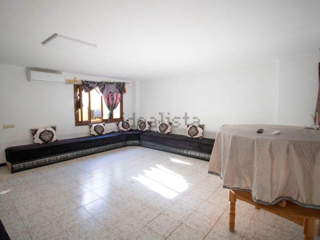 Chalet, Petra