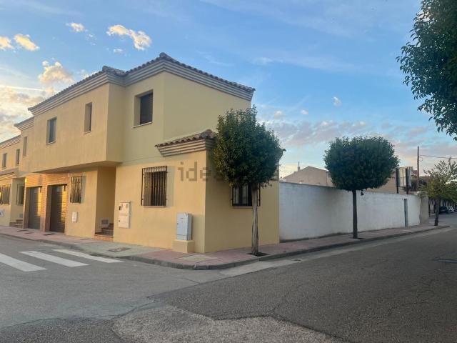 Chalet, Pedro Muñoz